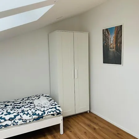 Rozna Rezidenca - Beautiful Attic For 6 People Apartman