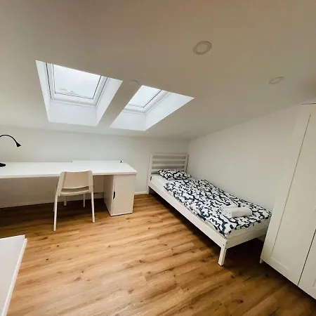 Rozna Rezidenca - Beautiful Attic For 6 People Apartman *